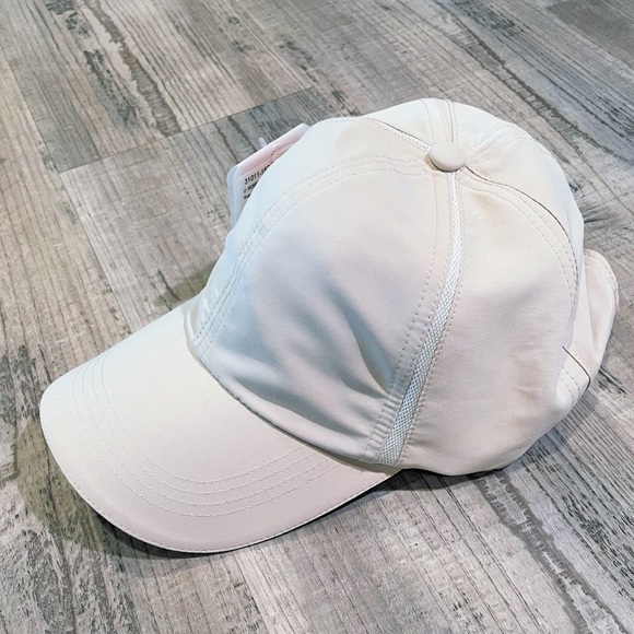 2/$20 Unisex Adjustable Momentum Ballcap Beige / White NWT - Picture 2 of 7